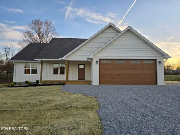 214 Hemlock Springs Drive, Helenwood, TN 37755