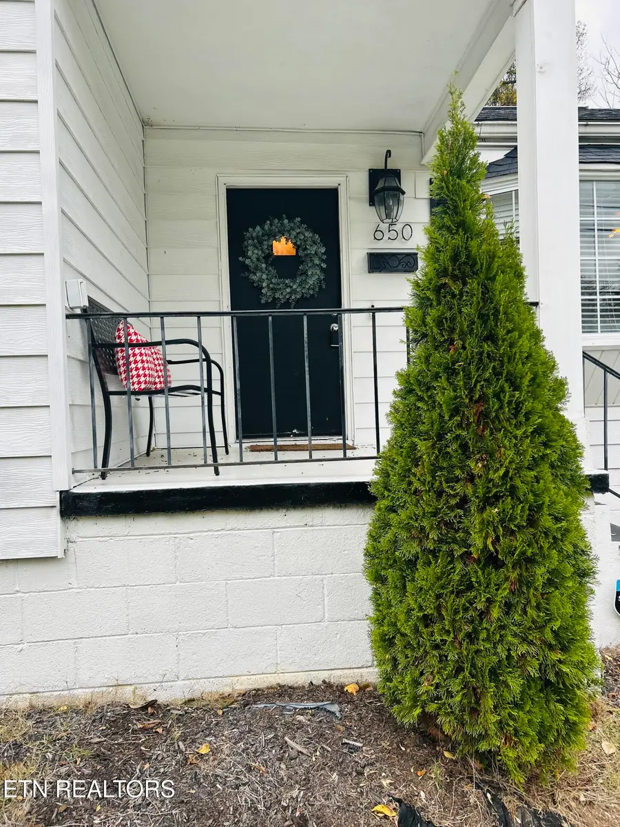 650 Robertsville Rd, Oak Ridge, TN 37830 - #3