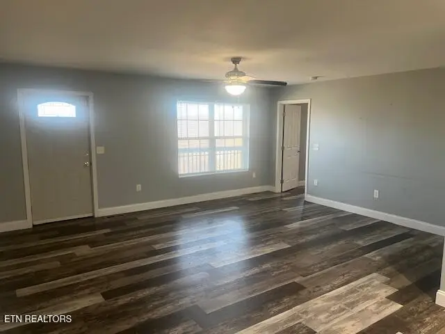 525 Low Valley Dr, Dandridge, TN 37725 - #3