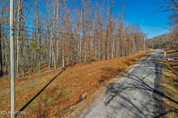 4 Acres E Overlook Rd, Monterey, TN 38574