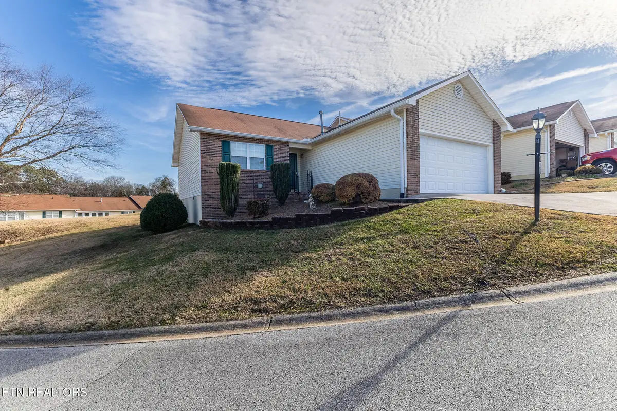 151 Executive Meadows Drive, Lenoir City, TN 37771 - #1