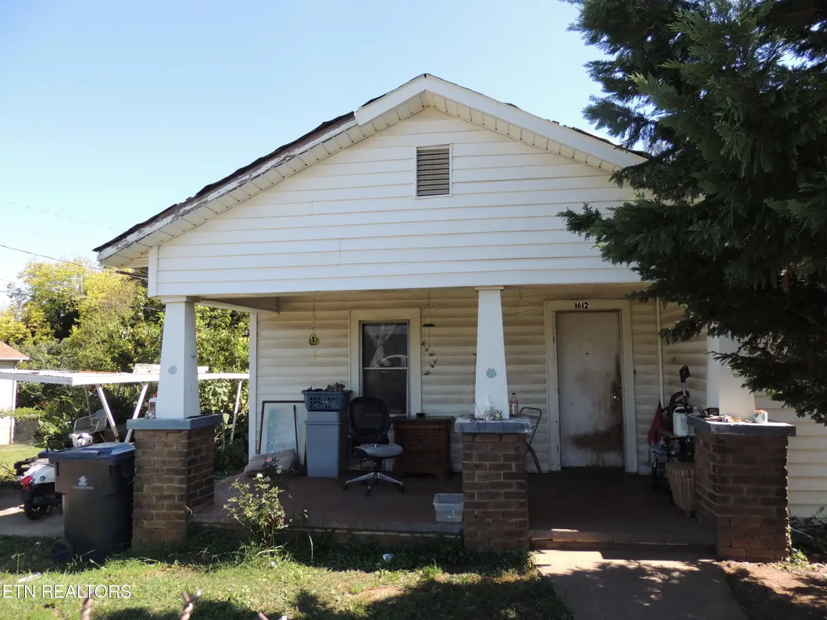 1612 Vermont Ave, Knoxville, TN 37921 - #1