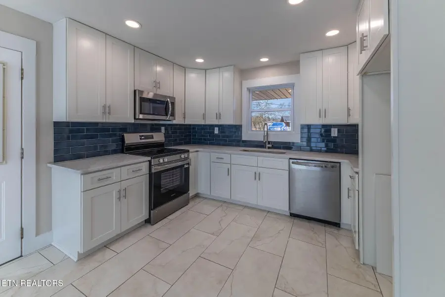 781 West Lane, Lenoir City, TN 37771 - #2