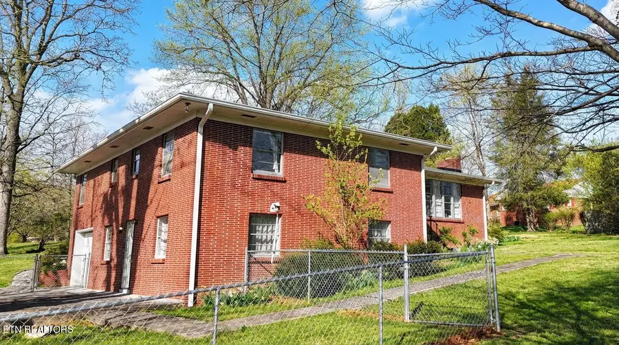 603 Crestview Drive, Rockwood, TN 37854 - #2