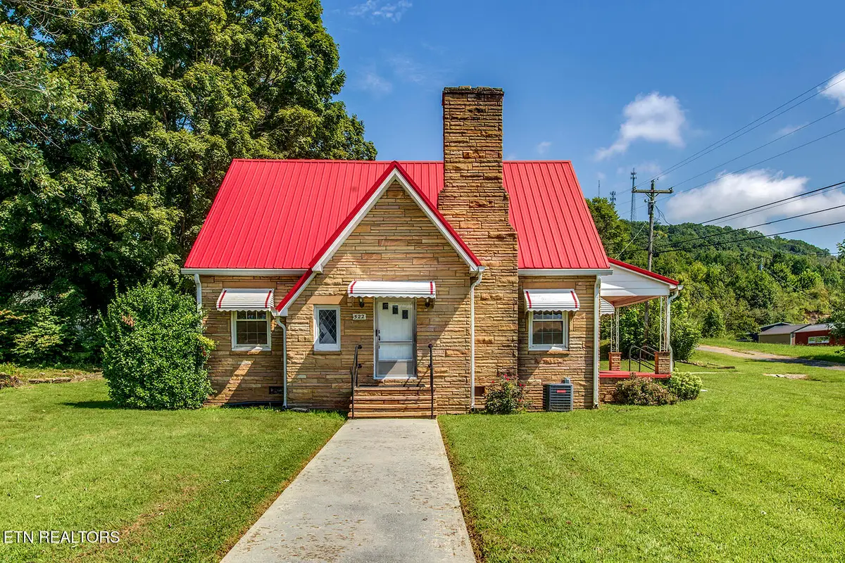 522 Court St, Wartburg, TN 37887 - #1