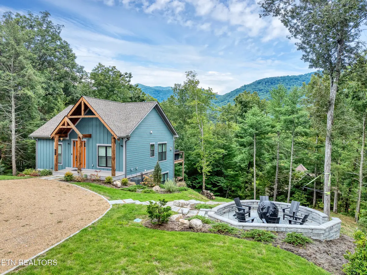 433 Laurel Rd, Townsend, TN 37882 - #1