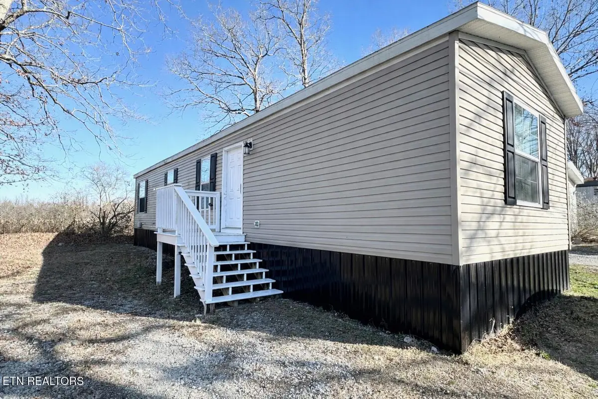 222 Braddock St, Crossville, TN 38571 - #1