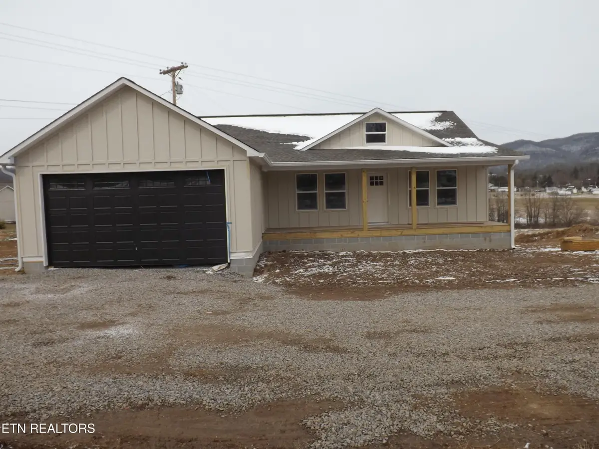 929 Shawanee Rd, Harrogate, TN 37752 - #1