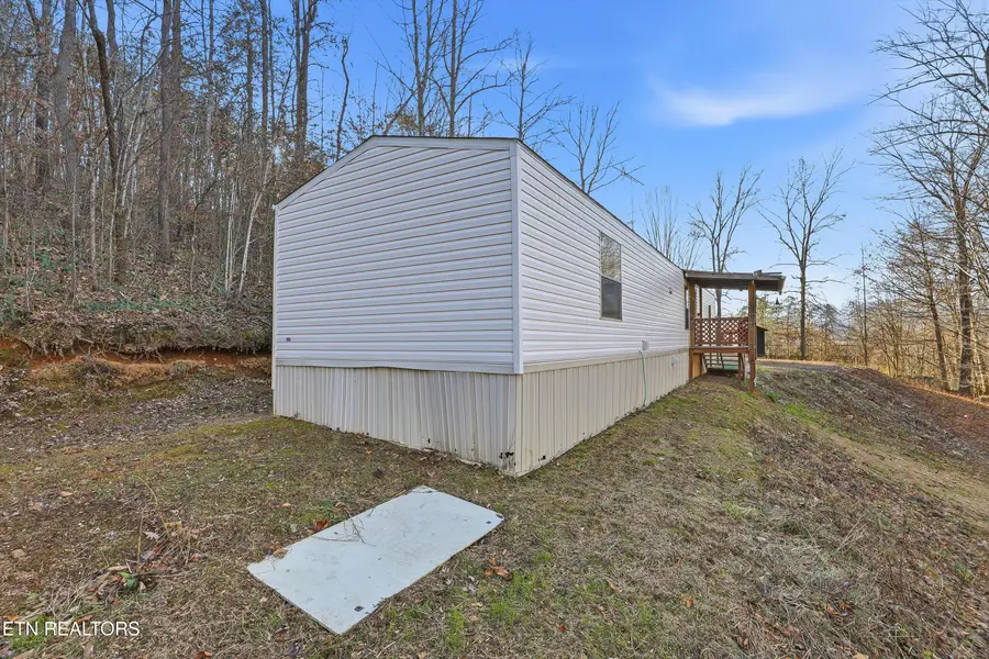 574 Peach Orchard Rd, Andersonville, TN 37705 - #3