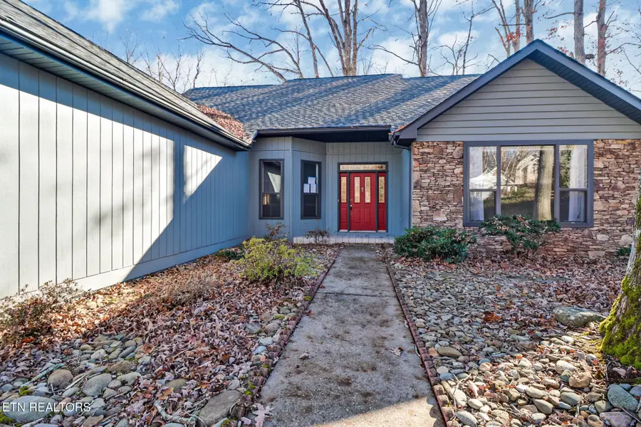 121 Inata Circle, Loudon, TN 37774 - #3