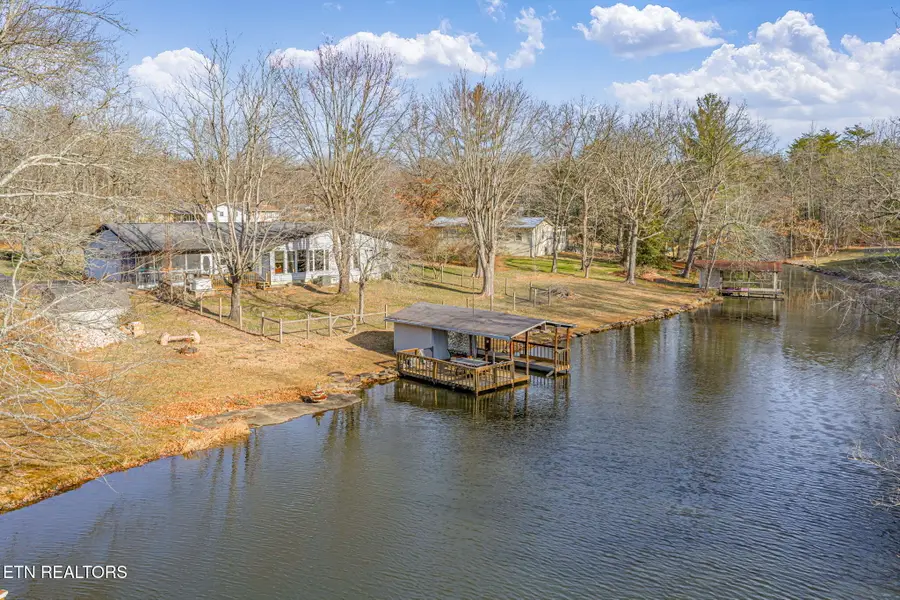 1514 E Cherokee Rd, Crossville, TN 38572 - #2