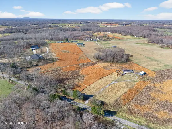 4956 Franks Ferry Road, Sparta, TN 38583