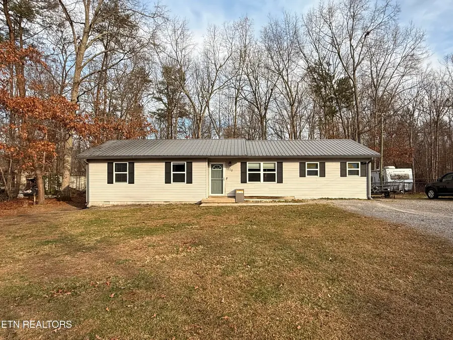 1070 N Shady Lane Loop, Clarkrange, TN 38553 - #2