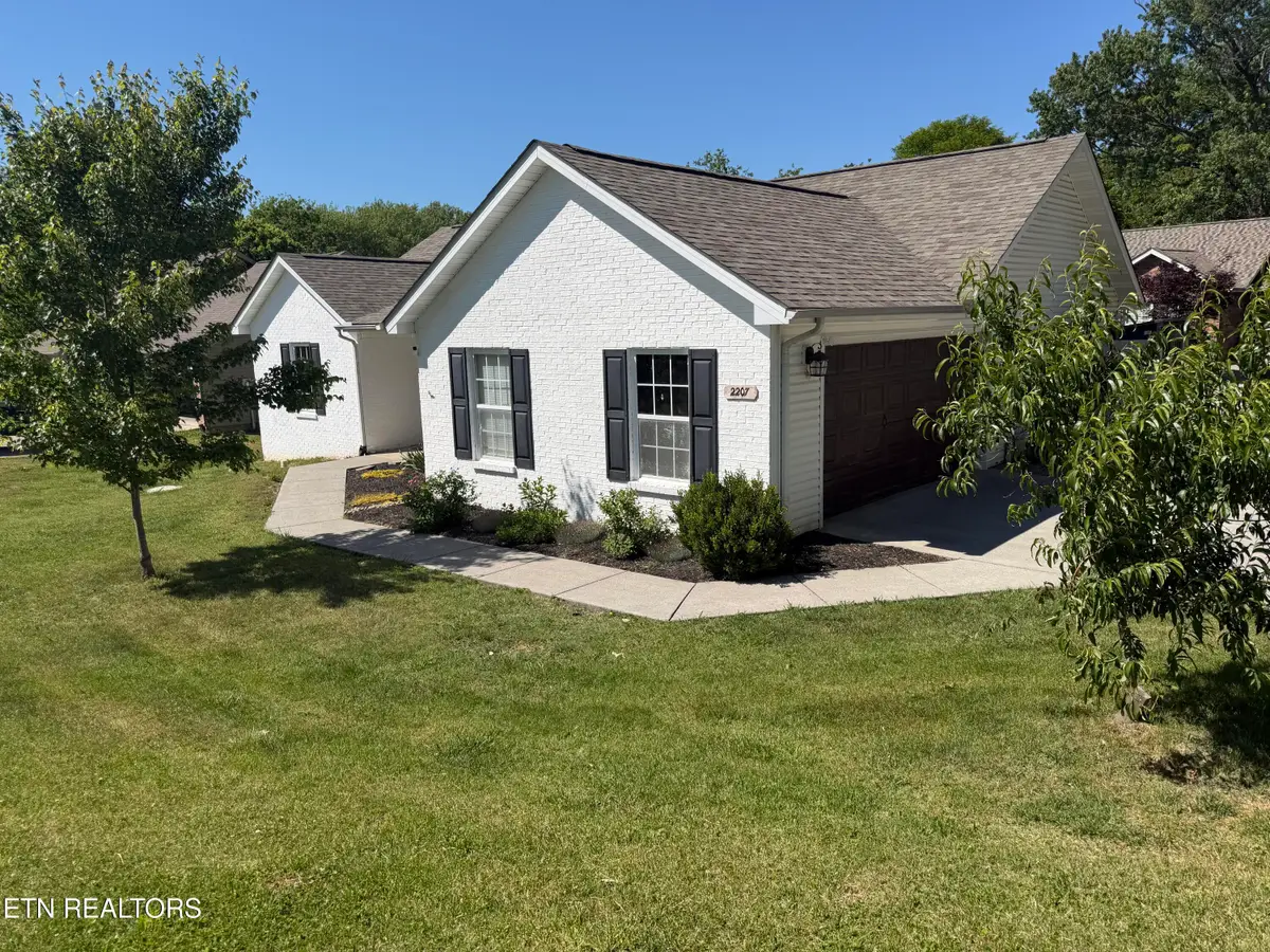 2207 Tuckaleechee Pike, Maryville, TN 37803 - #1