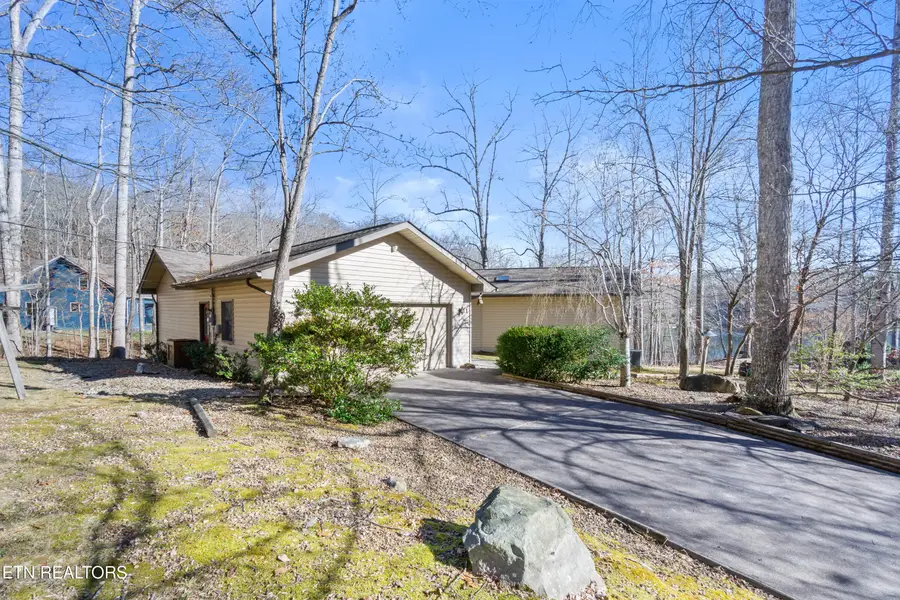 11 Londell Court, Crossville, TN 38558 - #3