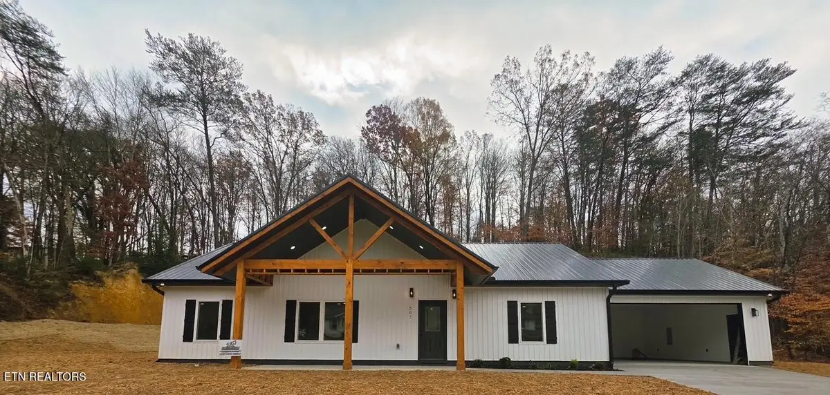 507 North St, Newport, TN 37821 - #1