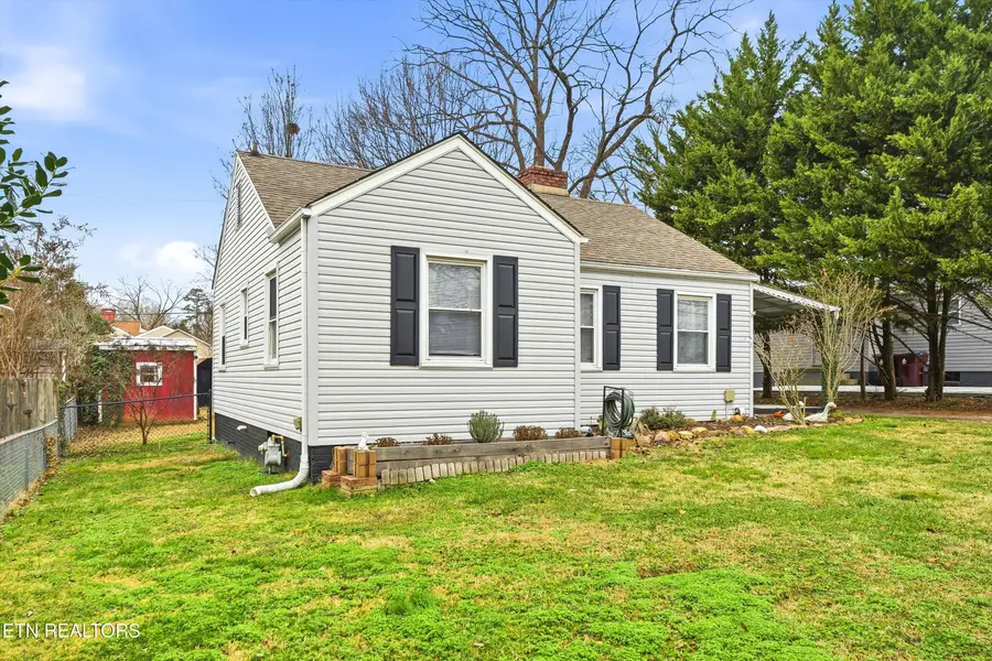 1741 N Wright Rd, Alcoa, TN 37701 - #3