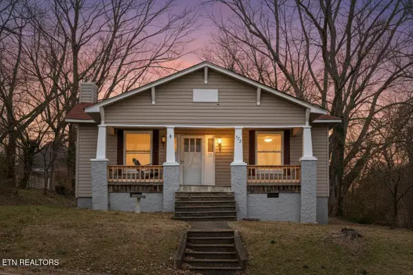 522 Pennsylvania Ave, Etowah, TN 37331