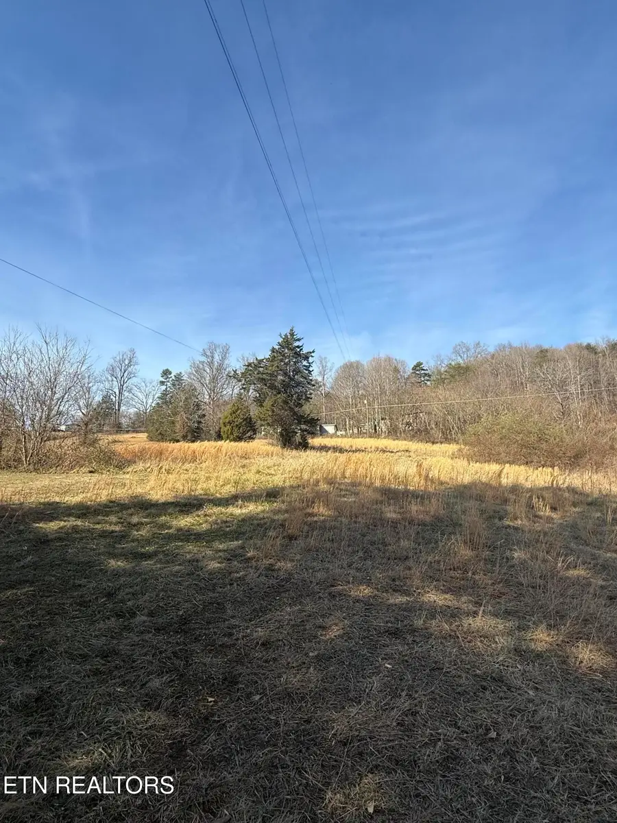 267 Chestnut Ridge Rd, Andersonville, TN 37705 - #3