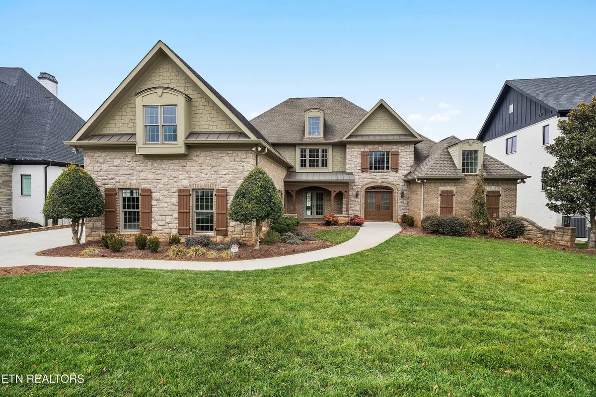 1403 Charlottesville Blvd, Knoxville, TN 37922 - #1