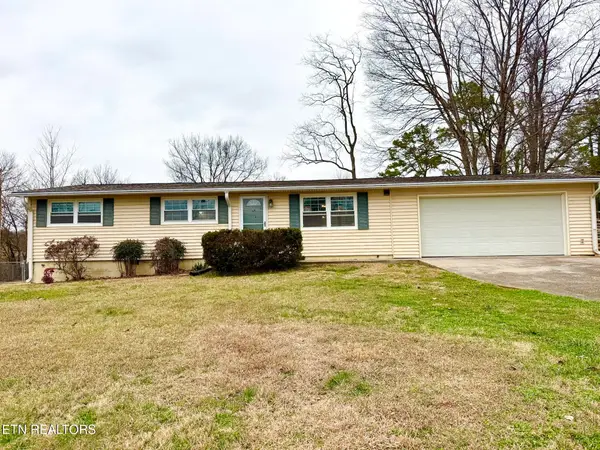 7805 Queensbury Drive, Knoxville, TN 37919