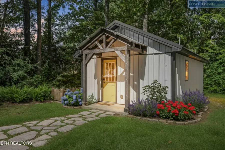 3249 Moodyville Rd, Byrdstown, TN 38549 - #2