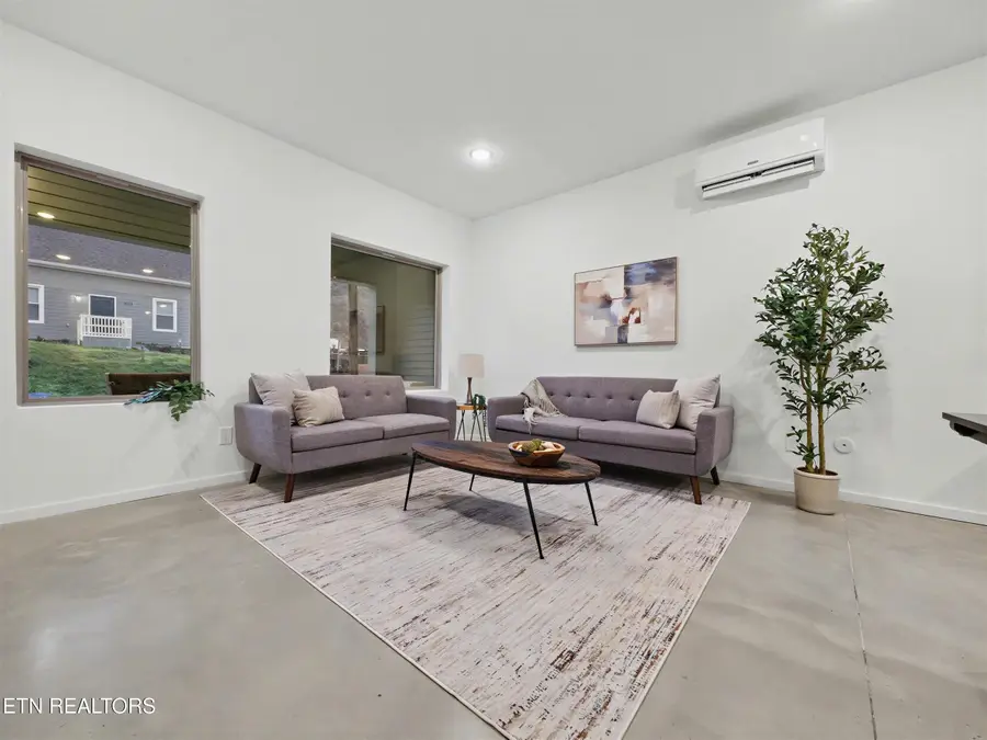 2608 Sevier Ave #105, Knoxville, TN 37920 - #3