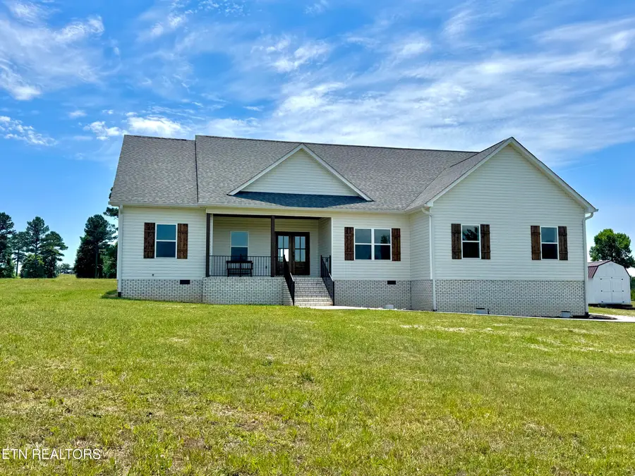 325 Henderson Rd, Evensville, TN 37332 - #3