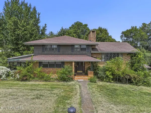 212 W Central Ave, Sweetwater, TN 37874