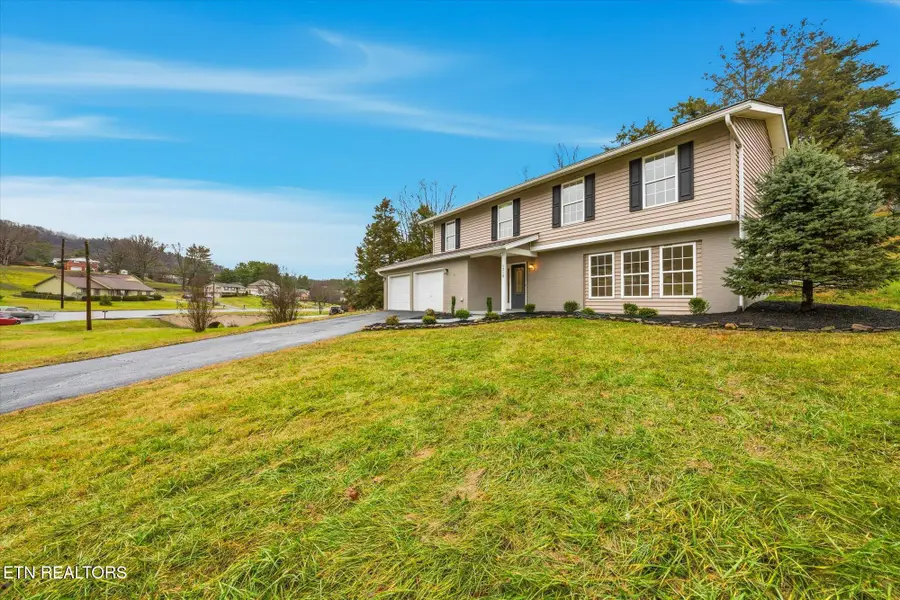 1318 Walters Drive, Morristown, TN 37814 - #3