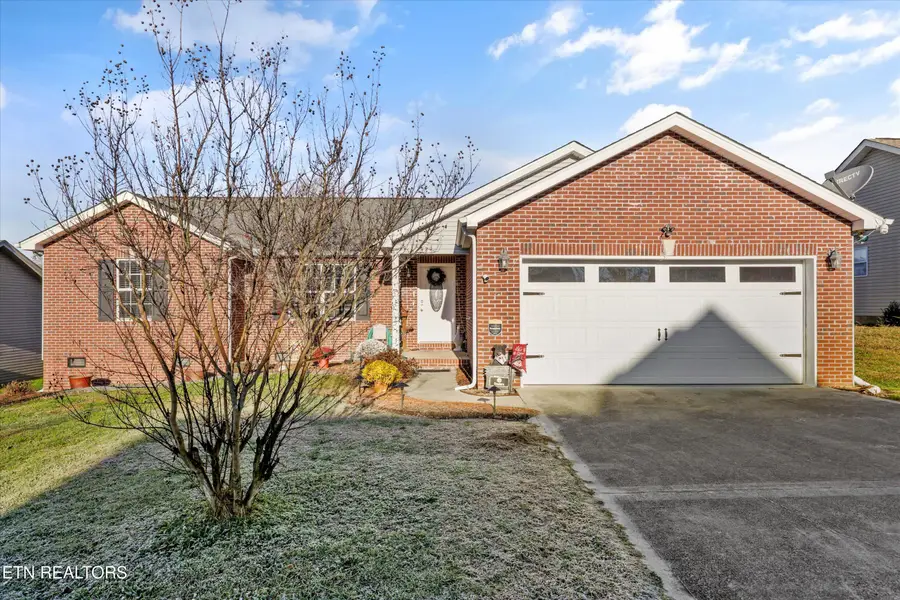 429 Hillside Lane, Lenoir City, TN 37771 - #2
