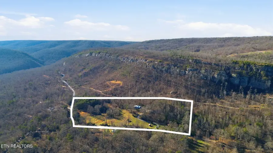 93 Bell Summers Rd, Pikeville, TN 37367 - #2