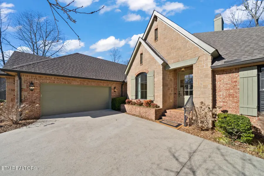 131 Mountain View Drive, Crossville, TN 38558 - #2