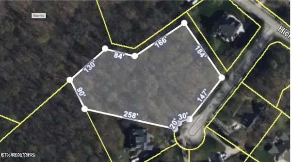 12 Hawthorn Place, Norris, TN 37828