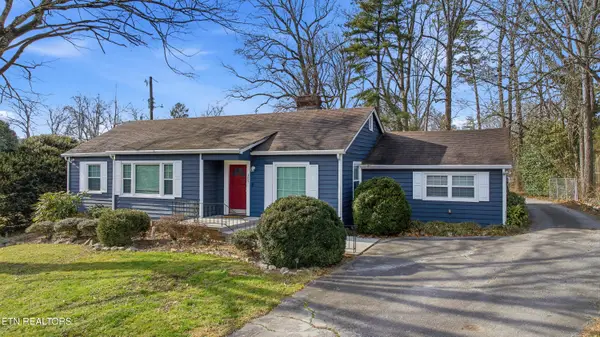 305 Bona Rd, Knoxville, TN 37914