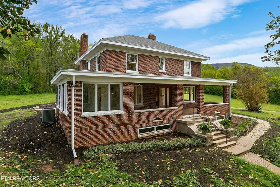 4537 Old Walland Hwy, Walland, TN 37886 - #2