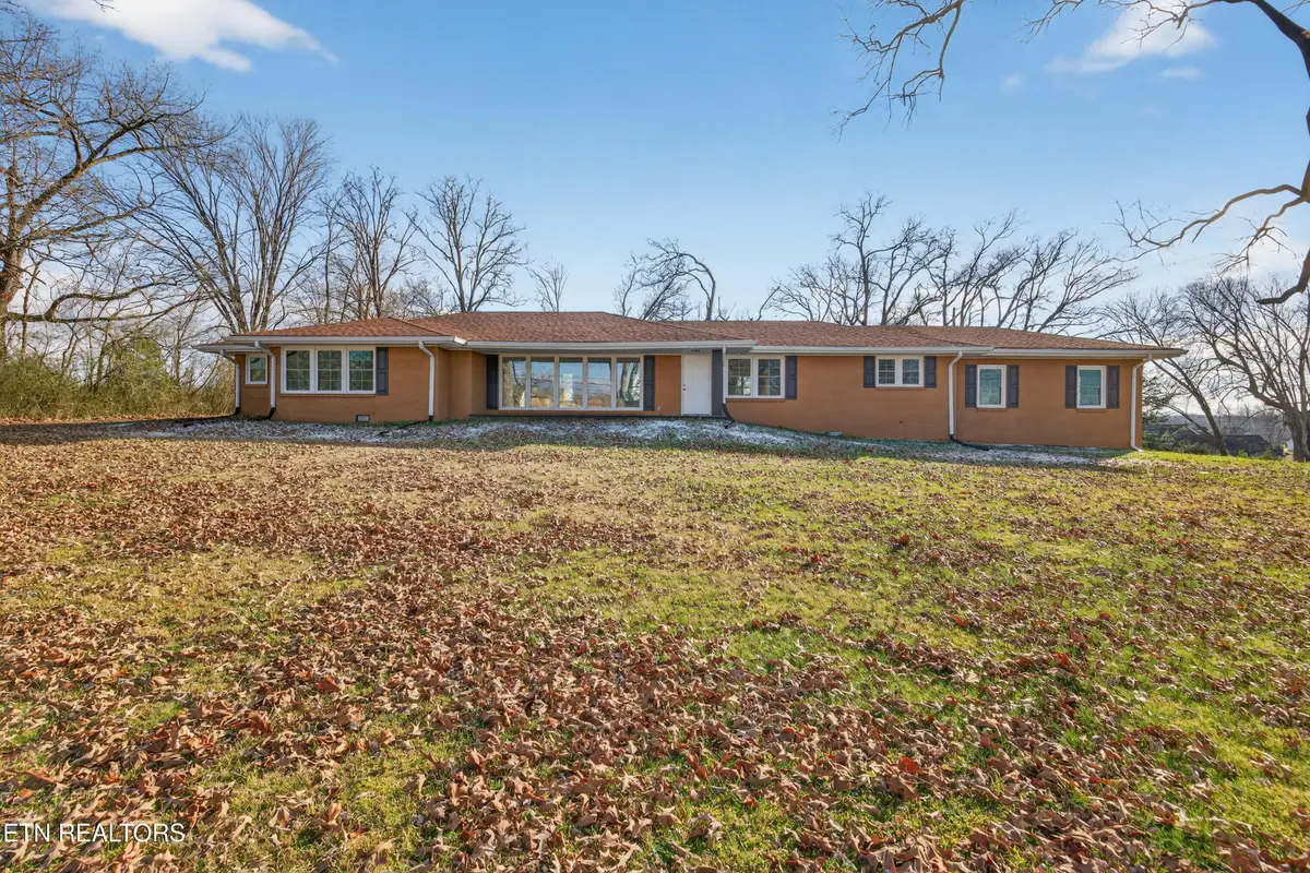 2136 W Broad St, Cookeville, TN 38501 - #1