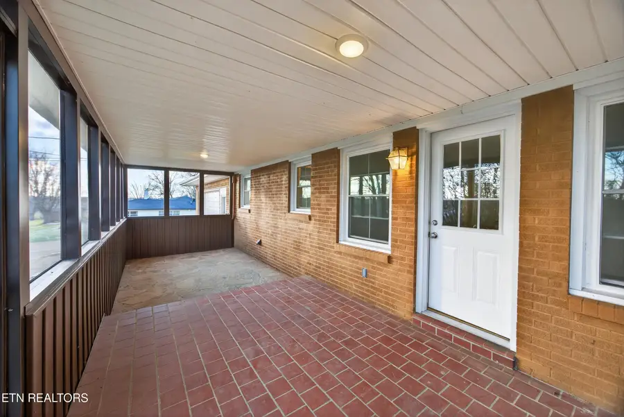 2136 W Broad St, Cookeville, TN 38501 - #3