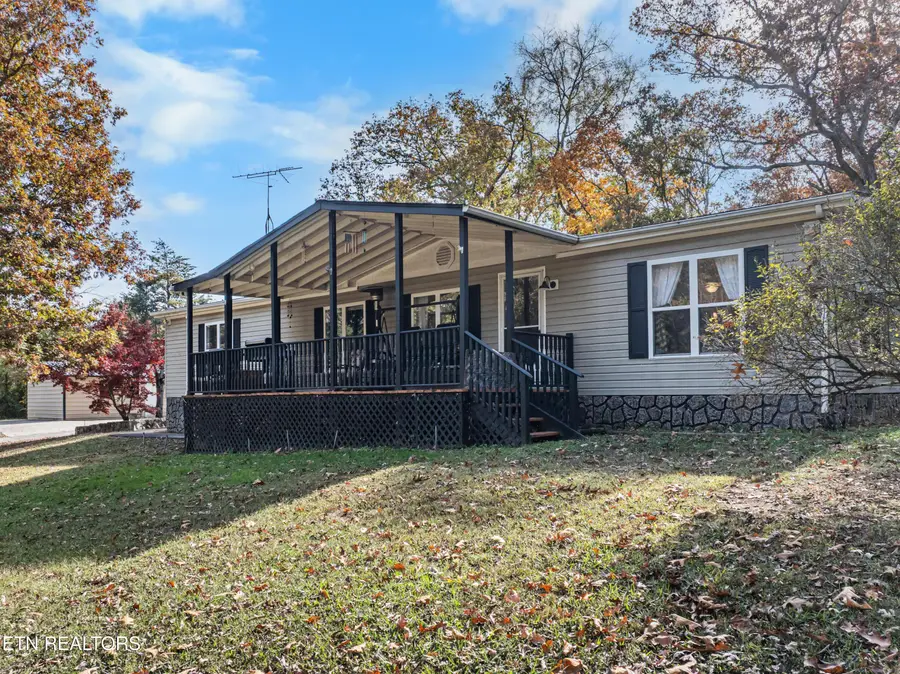 2315 Jim Henry Rd, Dandridge, TN 37725 - #2