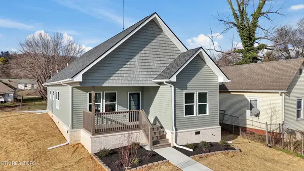 1233 Connecticut Ave, Knoxville, TN 37921