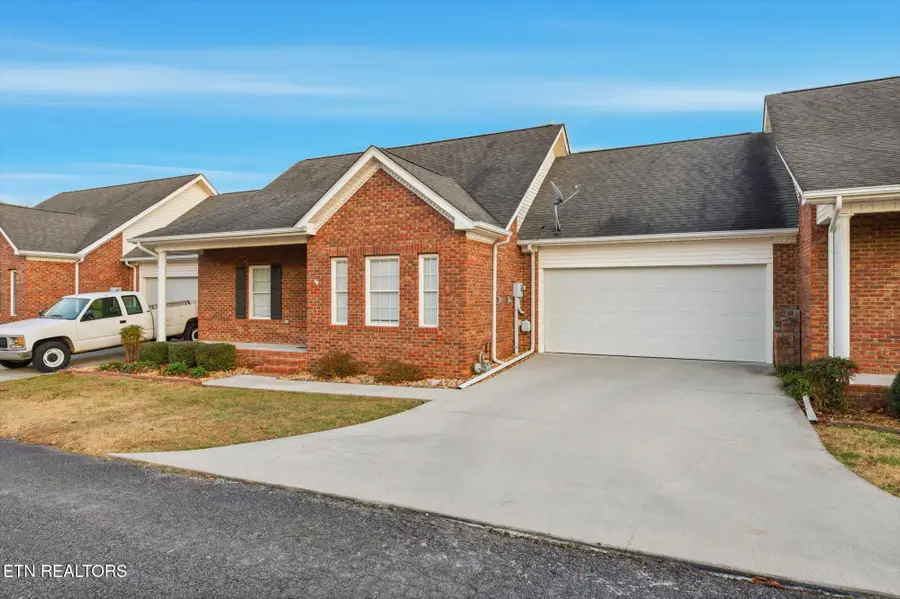 504 Fairway Drive, Athens, TN 37303 - #2