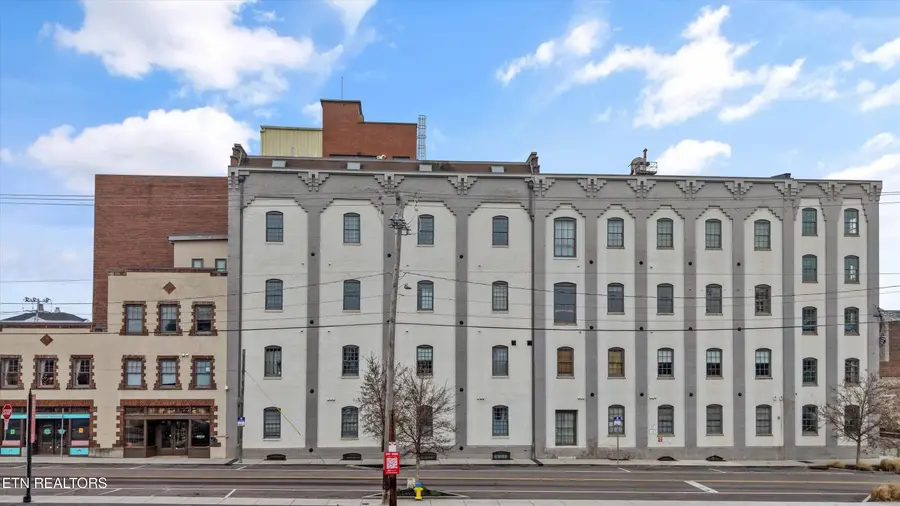 222 North Central St #309, Knoxville, TN 37917 - #2