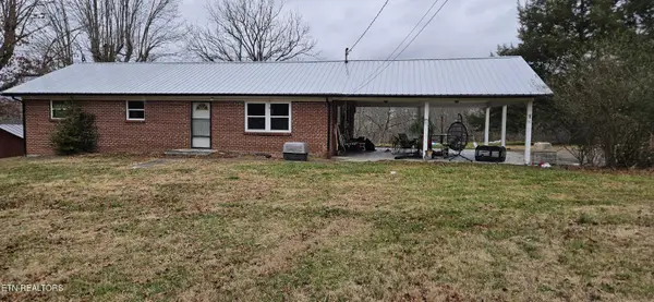 181 Camp Ridge Rd, LaFollette, TN 37766