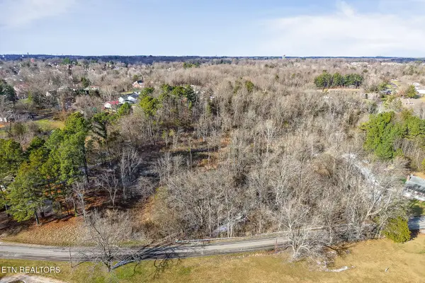 922 E Broad St, Cookeville, TN 38501