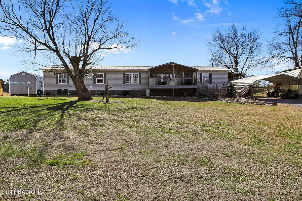 822 Regan Rd, Strawberry Plains, TN 37871 - #1