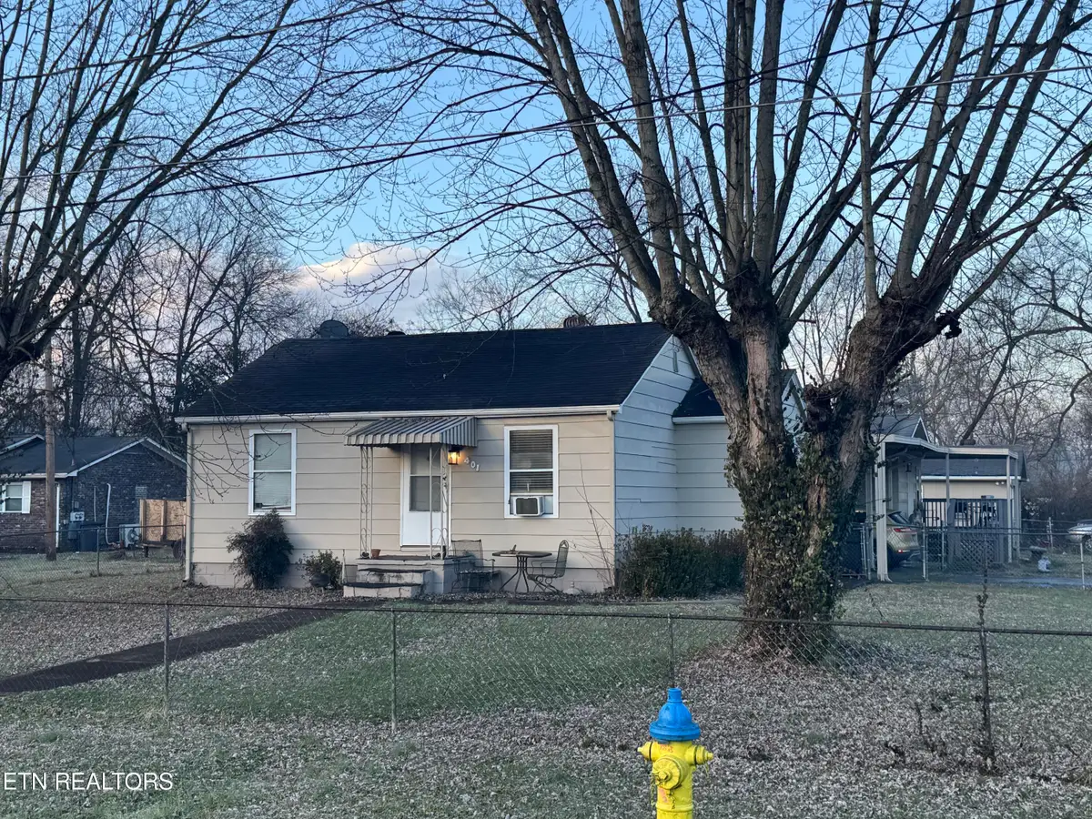 401 Clifton Rd, Knoxville, TN 37921 - #1