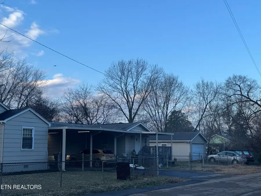 401 Clifton Rd, Knoxville, TN 37921 - #3