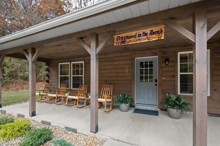 507 Golf Rd, Pigeon Forge, TN 37863 - #3