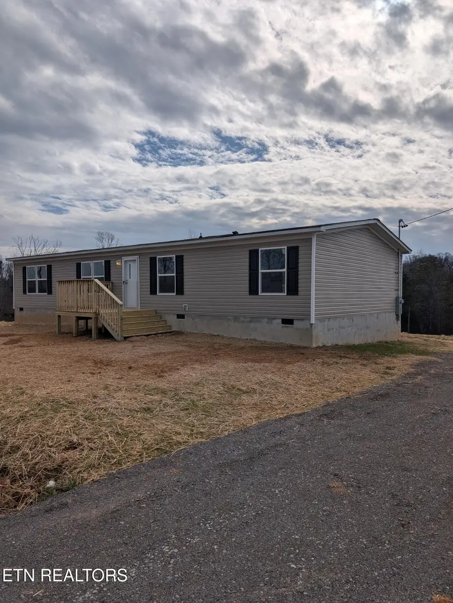 269 Laura Boling Loop Rd, Strawberry Plains, TN 37871 - #2