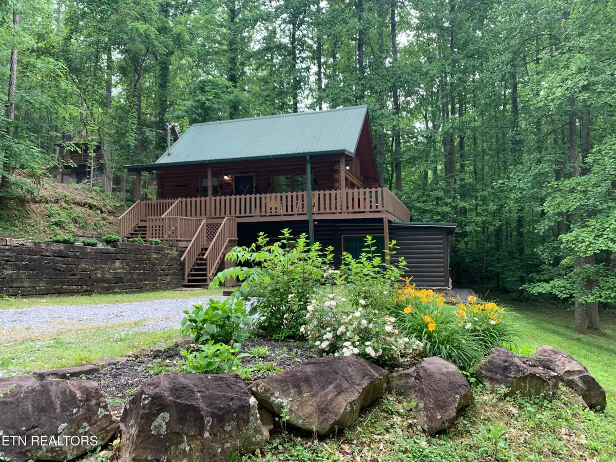 3444 Manis Rd, Sevierville, TN 37862 - #1